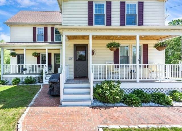 Photo of 134 Peck St Unit 1, Franklin, MA 02038