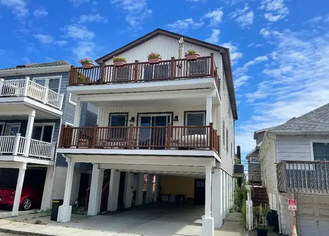 Property at 36 Florida St, Long Beach, NY, 11561, 3 beds, 1 bath, [object Object]