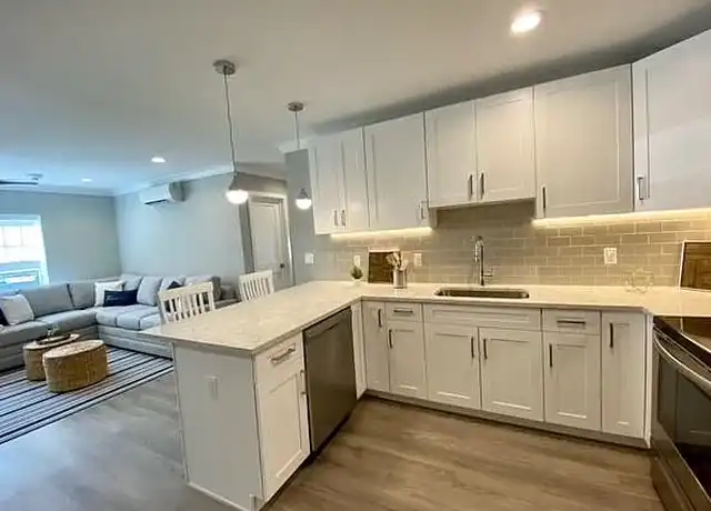 Property at Fairfield Metro At Floral Park - 77 S Tyson Ave, Floral Park, NY, 11001, 2 beds, 2 baths, [object Object]