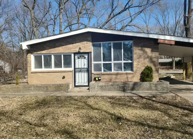 Property at 756 E 48th Pl, Gary, IN, 46409, 3 beds, 1 bath, [object Object]