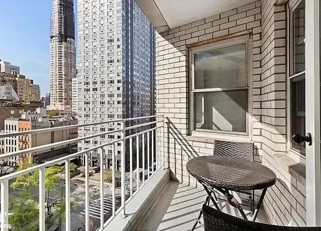 Property at 301 E 66th St Unit 10H, New York, NY, 10065, 1 bed, 1 bath, [object Object]