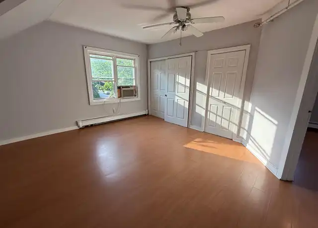 Property at 364 Ashford Ave Unit 3, Dobbs Ferry, NY, 10522, 2 beds, 1 bath, [object Object]