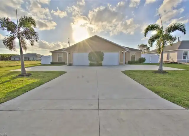 Property at 512 Skyline Blvd, Cape Coral, FL, 33991, 3 beds, 2 baths, [object Object]