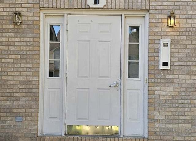 Photo of 1 Acorn Ln Unit 2B, Lake in the Hills, IL 60156