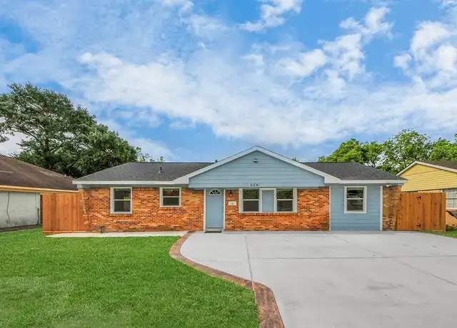 Property at 226 Victoria Dr, Houston, TX, 77022, 4 beds, 2 baths, [object Object]