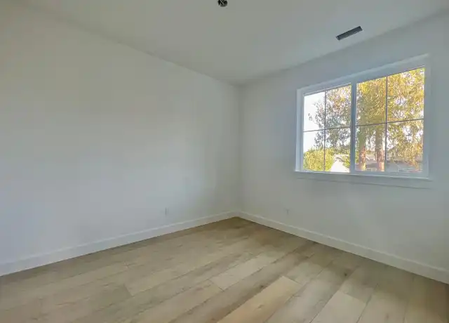 Property at 37384 American St, Sandy, OR, 97055, 3 beds, 2.5 baths, [object Object]