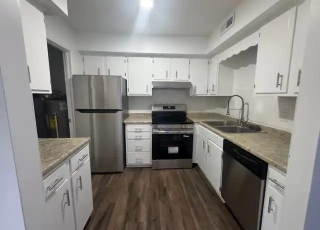 Property at 713 Woodvale Ave Unit A, Chattanooga, TN, 37411, 2 beds, 1.5 baths, [object Object]
