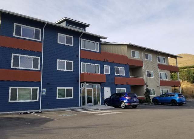 Photo of 809 S Emerson St Unit 2D, Chelan, WA 98816