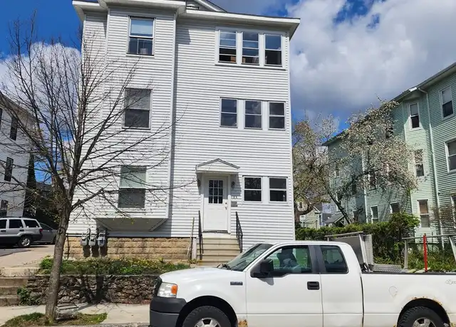 Property at 84 Florence St, Worcester, MA, 01603, 3 beds, 1 bath, [object Object]