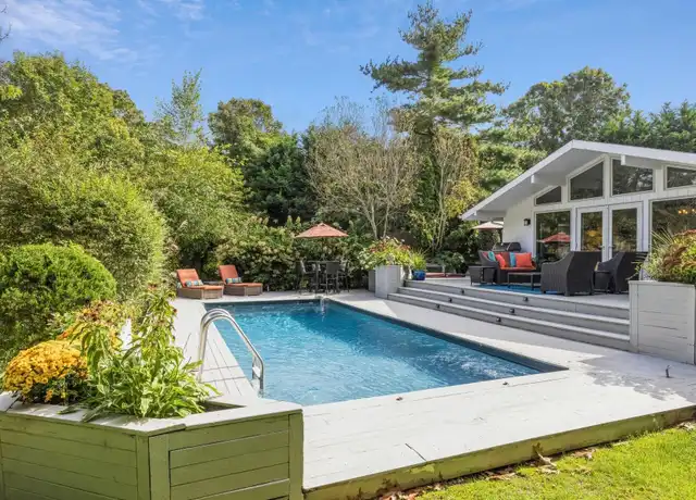 Property at 21 Hillover Rd E, Hampton Bays, NY, 11946, 3 beds, 2 baths, [object Object]