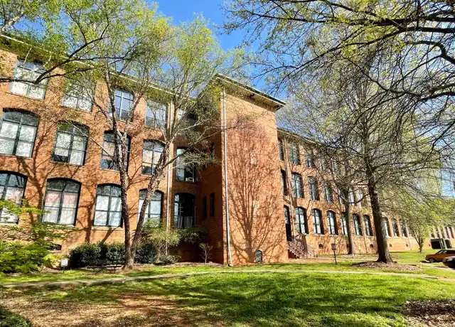 Property at 201 S Hoskins Rd #317, Charlotte, NC, 28208, 2 beds, 1 bath, [object Object]