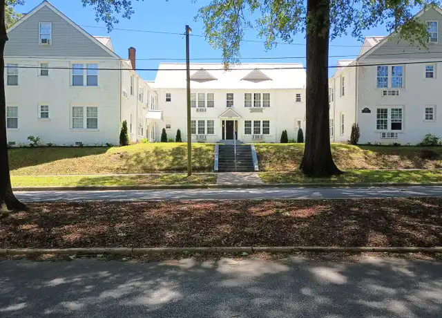 Property at 425 W Tennessee St Unit "M", Florence, AL, 35630, 1 bed, 1 bath, [object Object]