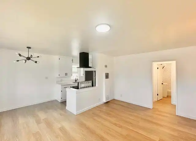 Property at 6303 Cherry Ave Unit 10, Long Beach, CA, 90805, 2 beds, 1 bath, [object Object]