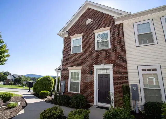 Property at 3901 Colonial Green Cir SW, Roanoke, VA, 24018, 2 beds, 2.5 baths, [object Object]