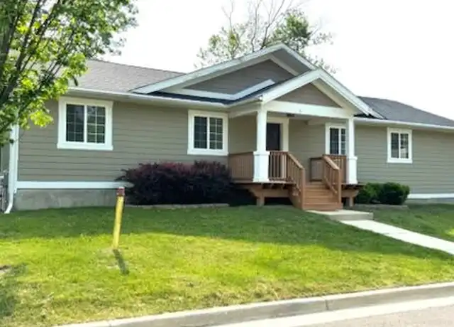 Property at 3 Maple Village Ct, Ann Arbor, MI, 48103, 3 beds, 3.5 baths, [object Object]