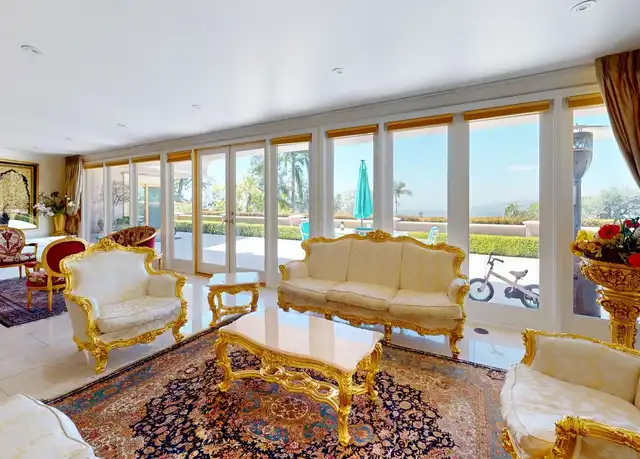Property at 1831 Loma Vista Dr, Beverly Hills, CA, 90210, 4 beds, 5 baths, [object Object]