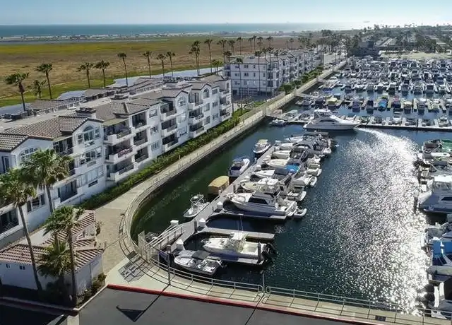 Property at 4167 Warner Ave #104, Huntington Beach, CA, 92649, 2 beds, 2 baths, [object Object]