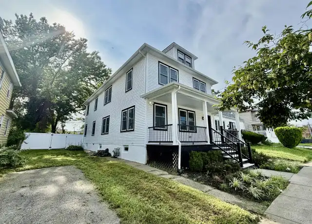 Property at 163 Ridge Ave Unit 2, Asbury Park, NJ, 07712, 3 beds, 1 bath, [object Object]