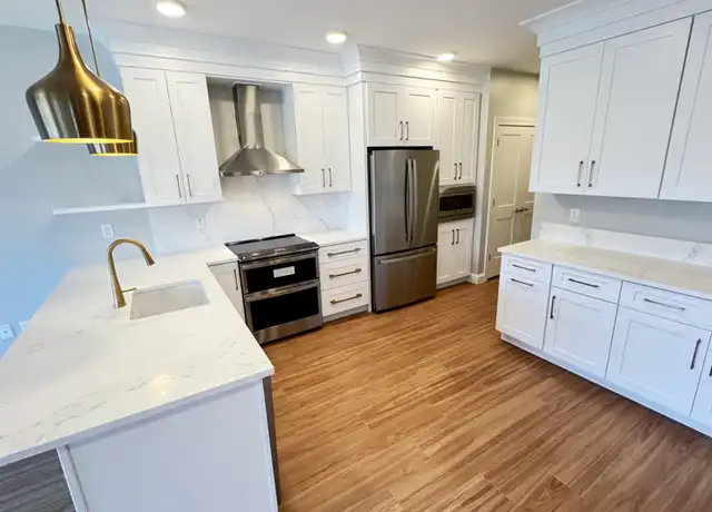 Property at 99 Foundry Pl #302, Portsmouth, NH, 03801, 2 beds, 2 baths, [object Object]