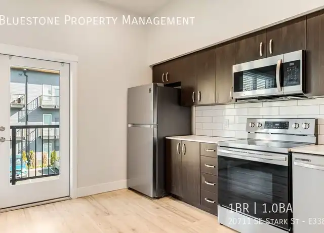 Property at 20711 SE Stark St Unit E338, Gresham, OR, 97030, 1 bed, 1 bath, [object Object]