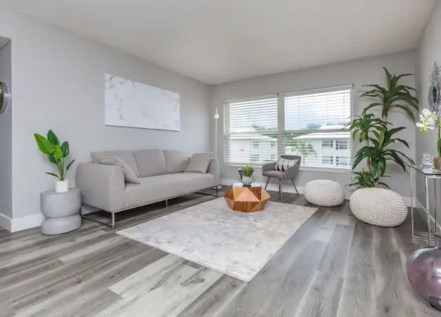 Property at 7702 Rivergate Dr, Tampa, FL, 33619, 2 beds, 1 bath, [object Object]