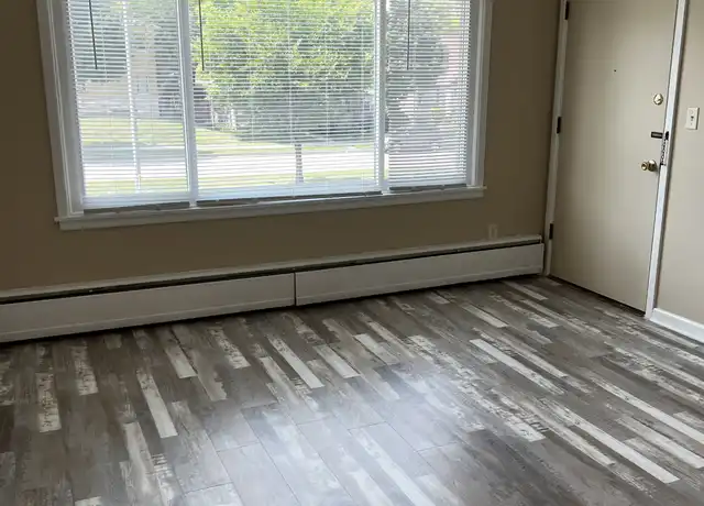 Property at 3756 N 76th St Unit 1, Milwaukee, WI, 53222, 1 bed, 1 bath, [object Object]