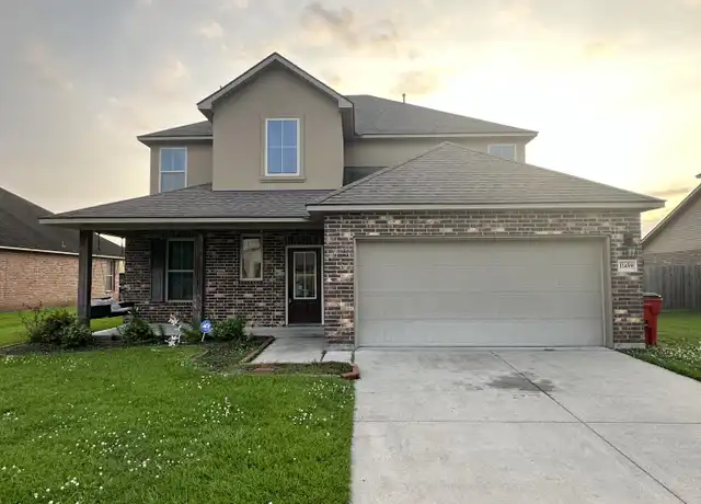 Property at 11459 Legacy Oaks Ln, Gonzales, LA, 70737, 5 beds, 2.5 baths, [object Object]