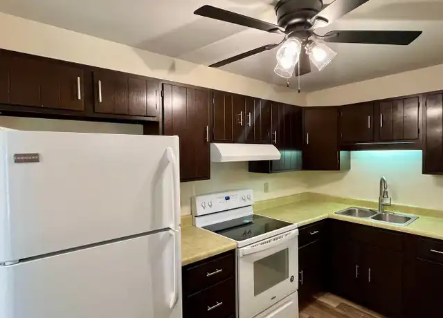 Property at 1703 Sawyer Dr Unit A, Marshfield, WI, 54449, 2 beds, 1 bath, [object Object]