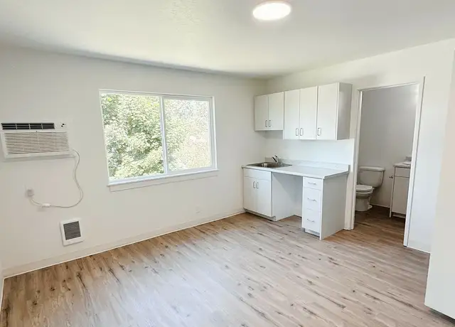 Photo of 1127 W Marie Ave, Coeur d'Alene, ID 83815