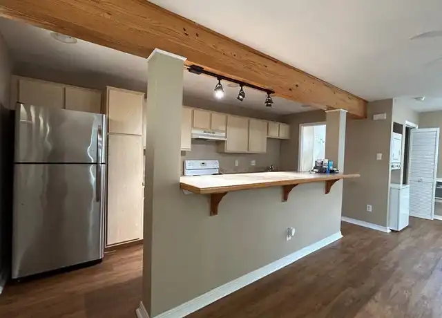 Property at 831 W 25th St Unit 6, Houston, TX, 77008, 1 bed, 1 bath, [object Object]