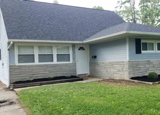 Property at 379 Rosemont Ave, Youngstown, OH, 44515, 4 beds, 2 baths, [object Object]
