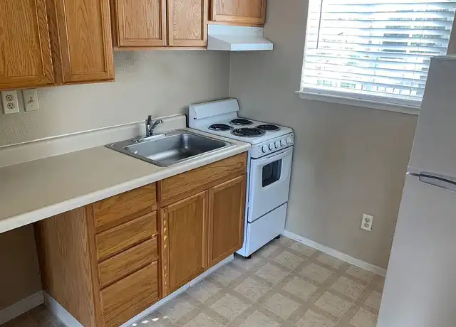 Property at Stonecreek Apartments - 1250 W 2nd St, Reno, NV, 89503, 0 beds, 1 bath, [object Object]