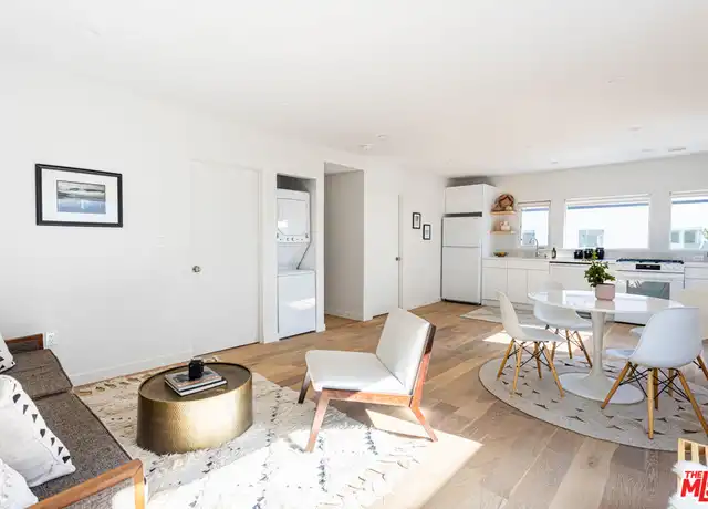Property at 1946 Preston Ave, Los Angeles, CA, 90026, 2 beds, 1 bath, [object Object]