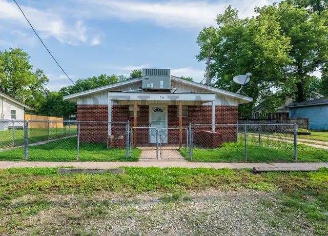 Property at 316 W 6th Ave, Belle Plaine, KS, 67013, 3 beds, 1 bath, [object Object]