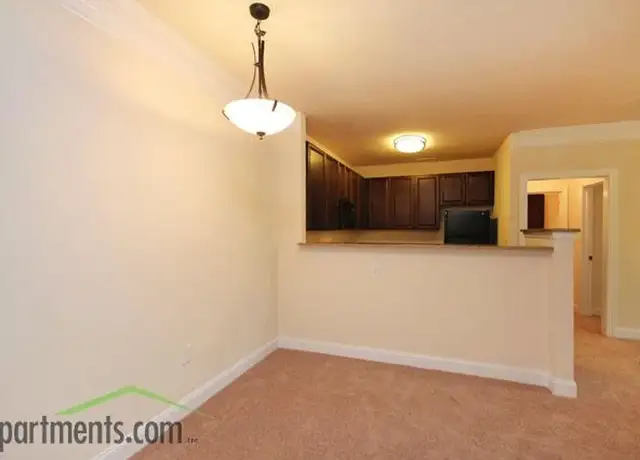 Photo of 130 Semple Farm Rd, Hampton, VA 23666