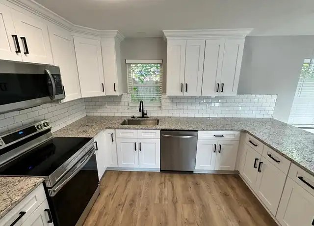 Property at 29342 Scotten St, Farmington Hills, MI, 48336, 3 beds, 2 baths, [object Object]