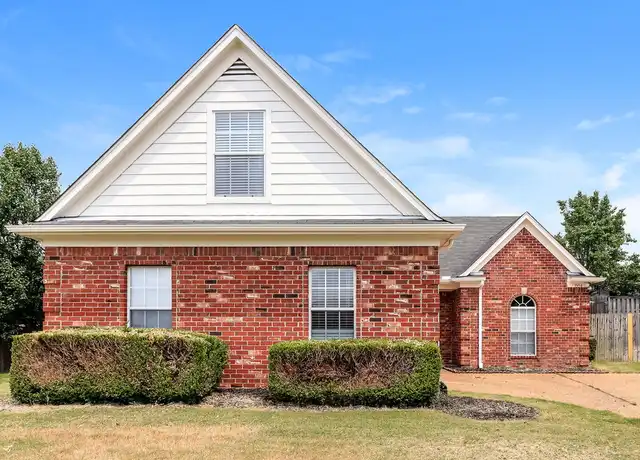 Property at 9956 Calderdale Cv, Cordova, TN, 38016, 4 beds, 2 baths, [object Object]