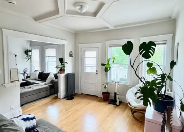 Property at 95 North St, Somerville, MA, 02144, 4 beds, 2 baths, [object Object]