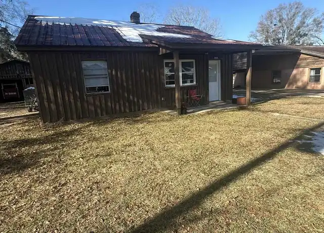Property at 888 Pauline St, Cantonment, FL, 32533, 2 beds, 1 bath, [object Object]