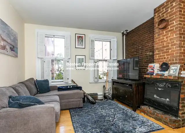 Property at 32 Irving St Unit 1K, Boston, MA, 02114, 1 bed, 1 bath, [object Object]