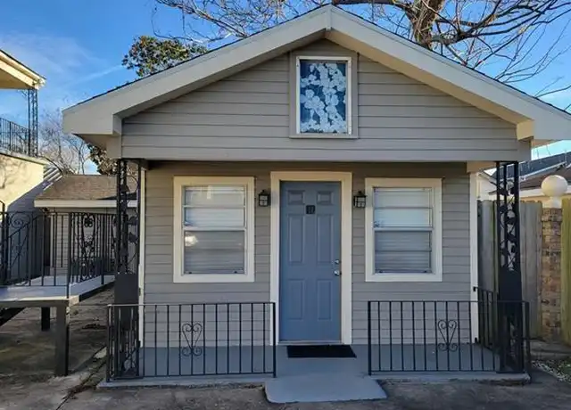 Property at 1300 Allo Ave, Marrero, LA, 70072, 1 bed, 1 bath, [object Object]