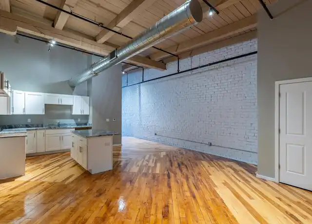 Property at 116 N 4th St Unit 201, Burlington, IA, 52601, 2 beds, 1 bath, [object Object]