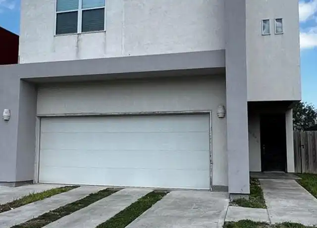 Property at 5239 Shalom Dr, Edinburg, TX, 78539, 3 beds, 2.5 baths, [object Object]