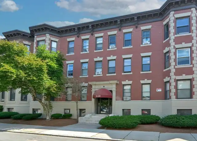 Property at 24 Glenville Ave #2, Allston, MA, 02134, 4 beds, 1 bath, [object Object]