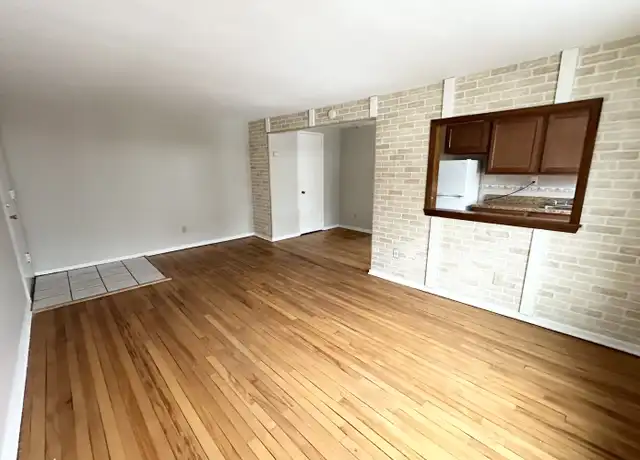 Property at 111 Mount Lebanon Blvd Unit 9, Pittsburgh, PA, 15228, 1 bed, 1 bath, [object Object]