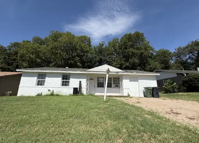 Property at 612 Susan Dr, Arlington, TX, 76010, 5 beds, 2 baths, [object Object]