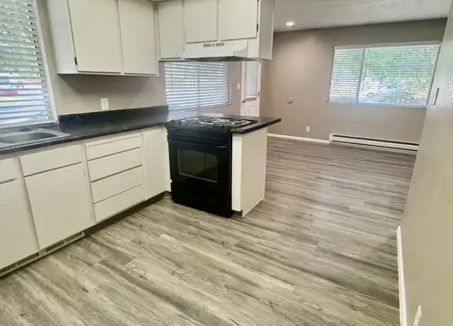 Property at 142 E 500 S #27, Saint George, UT, 84770, 2 beds, 2.5 baths, [object Object]