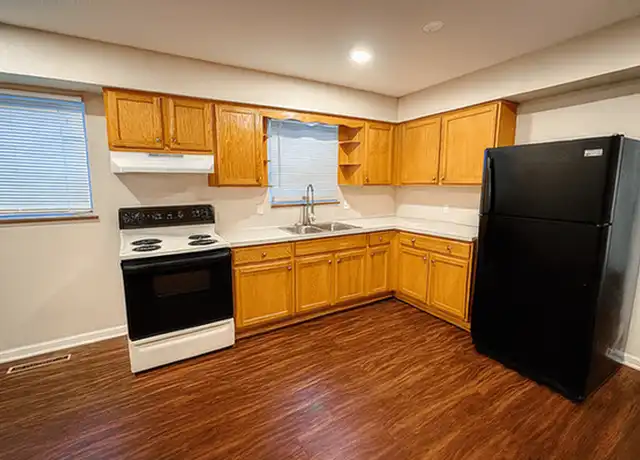 Property at 560 Durango Dr Unit 2, Toledo, OH, 43609, 2 beds, 1 bath, [object Object]