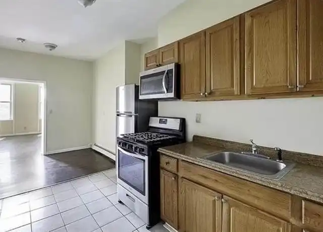 Property at 89 Belmont Ave Unit 2R, Jersey City, NJ, 07304, 2 beds, 1 bath, [object Object]