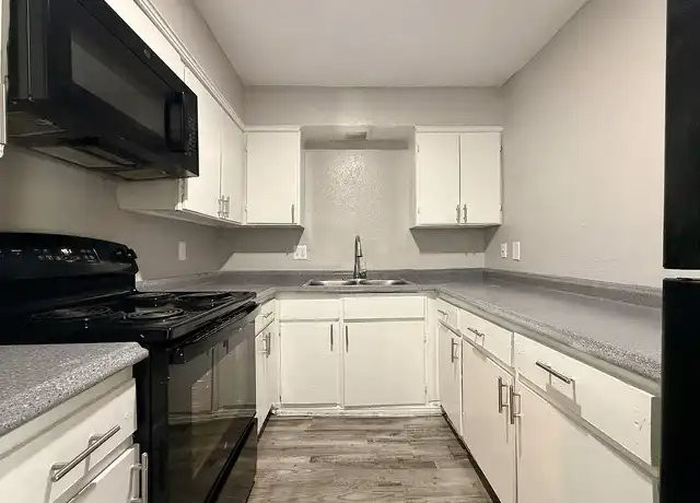Property at La Madera - 3702 Legendary Ln, Dallas, TX, 75224, 1-2 bed, 1-2 bath, [object Object]